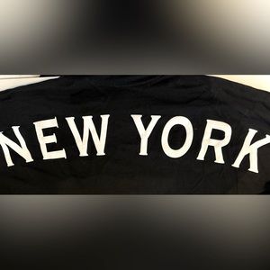 Disney Spirit Jersey. New York. Black and White. Size XL.